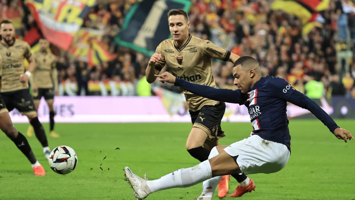 Lens vs PSG Ligue 1 kylian mbappe win without Messi Neymar PSG first defeat in the current season of Ligue-1