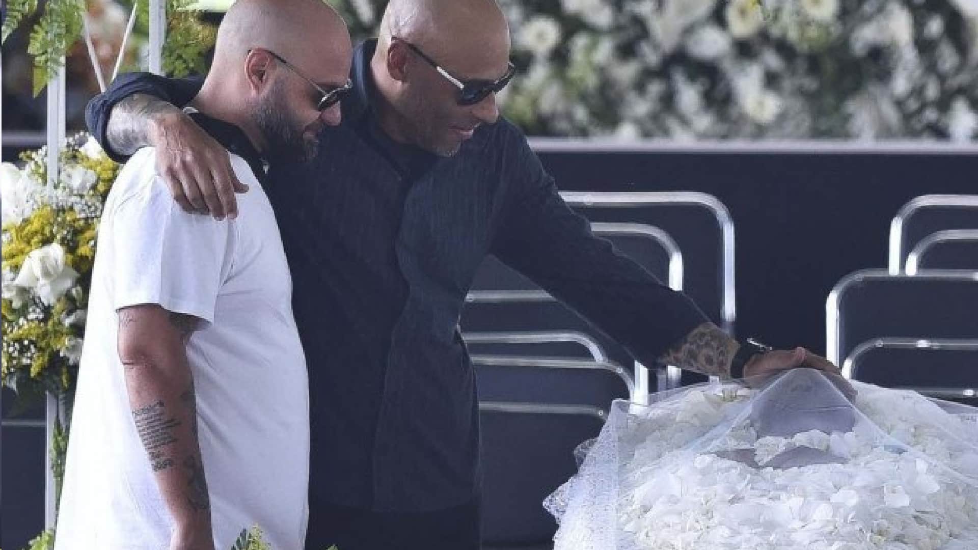 Pele Funeral pics Last farewell to great footballer Pele in brazil body kept at Santos Club stadium