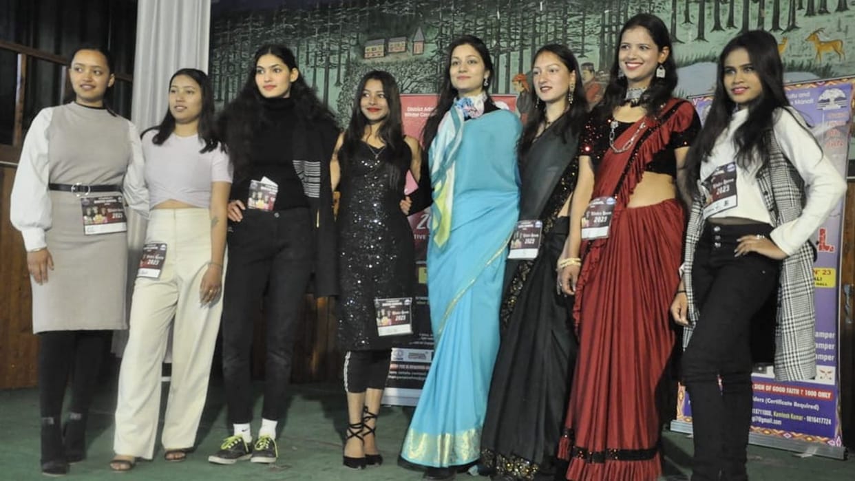 contestants catwalk for Manali Winter Queen auditions in manali
