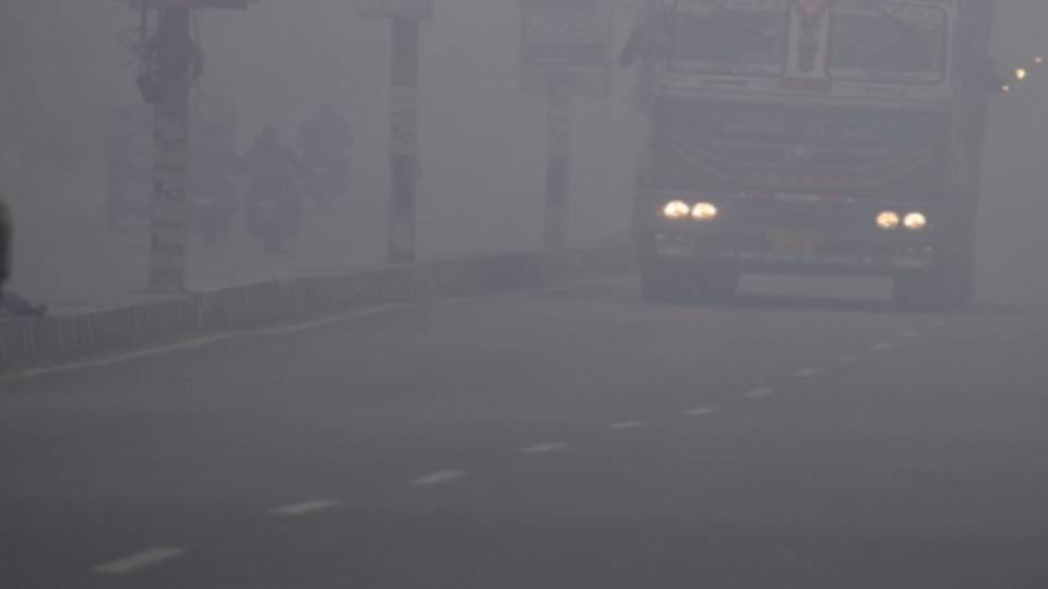 Vehicles kept trampling dead body at whole night on highway in Sikandra at Agra