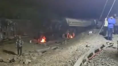 8 coaches of Bandra Terminus-Jodhpur Suryanagari Express train derailed in Pali Rajasthan