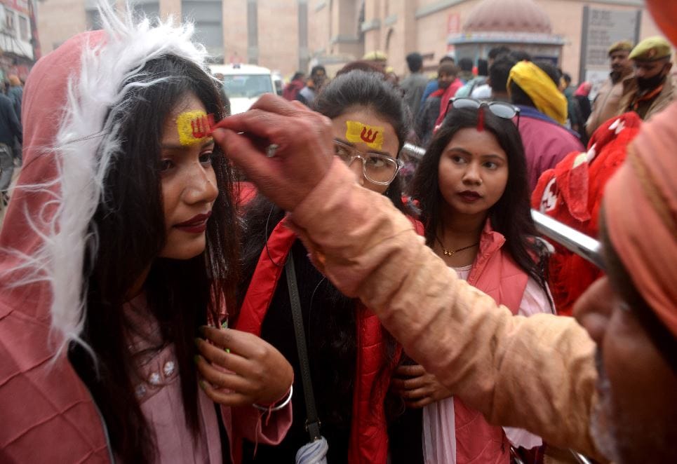 Long queue in Kashi Vishwanath Dham today more than five lakh bhakt devotees in new year