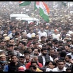 भारत जोड़ो यात्रा करते राहुल गांधी