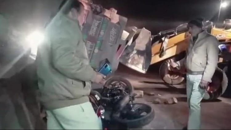 छतरपुर में सड़क हादसा