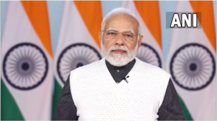 प्रधानमंत्री नरेंद्र मोदी
