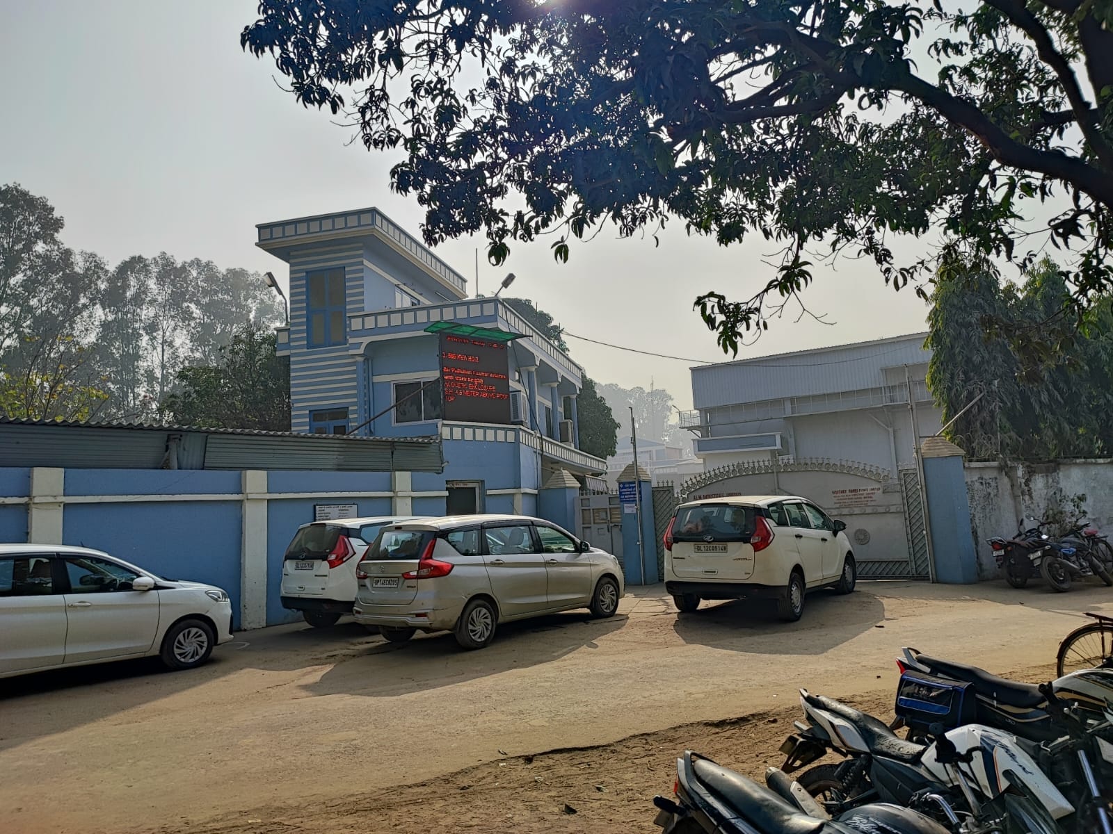 Income Tax Raid: Action of Income Tax Department going on for three days at BSP MP