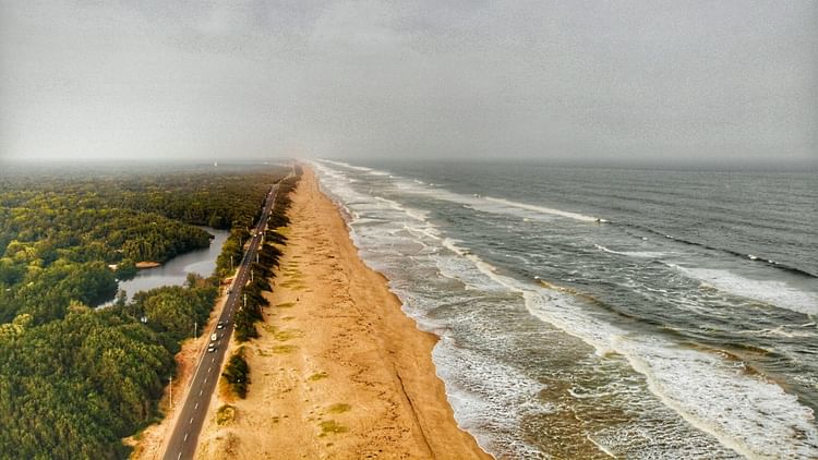 Beach Holiday At Utkal Coast Odisha Famous Beaches Chandrabhaga Beach ...