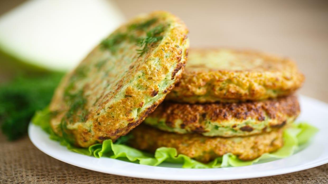 Recipe Of The Day: Healthy Snacks Recipes How To Make Bathua Cutlet Banane Ki Vidhi In Hindi