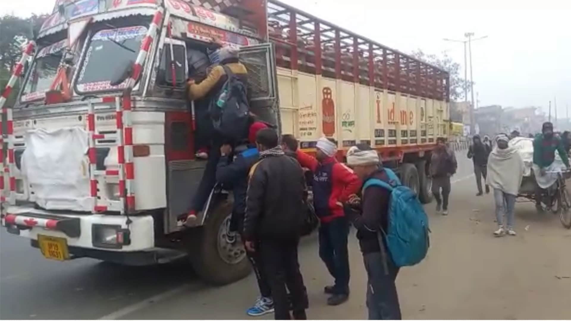 Bharat Jodo Yatra: Trouble increased due to route diver in Baghpat, people travel risking their lives