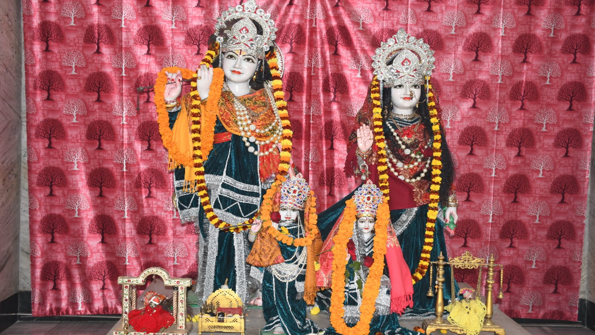 God dressed in warm clothes in cold gorakhpur