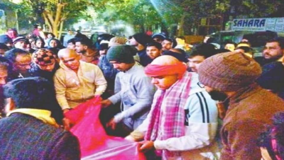 Mother wept after seeing the dead body of software engineer son who died by drowning in the sea