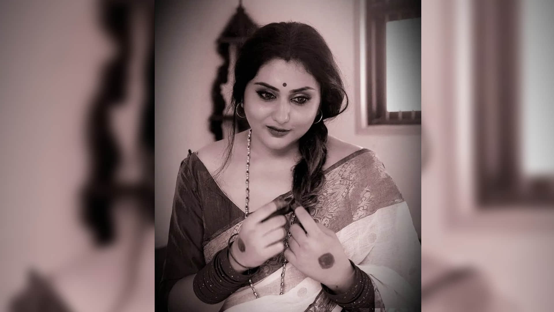 these celebs fans made temple on south actress name nidhi agerwal hansika motwani kushboo namitha