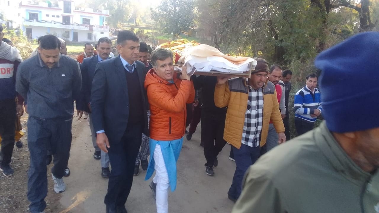 Rajouri terror attack: People attend last rites of six civilians killed in terrorist attack