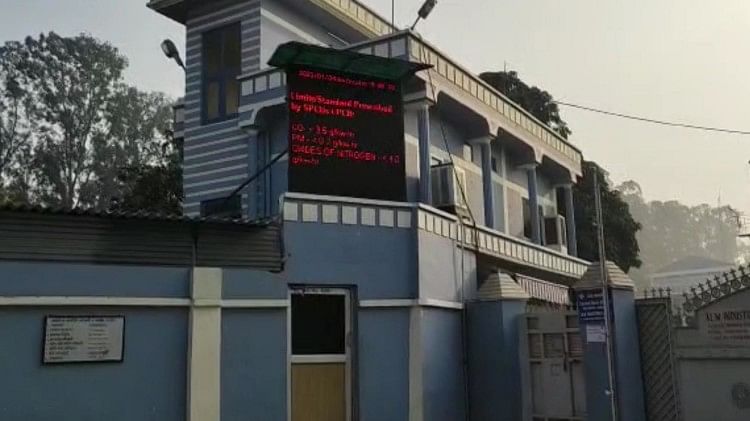 Income Tax Raid: बसपा सांसद के ठिकानों पर 72 घंटों से कार्रवाई जारी, मिले कई अहम सुराग आयकर विभाग की कार्रवाई