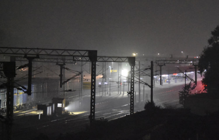 Gorakhpur-Amritsar Express reached Saharanpur late by 16 hours