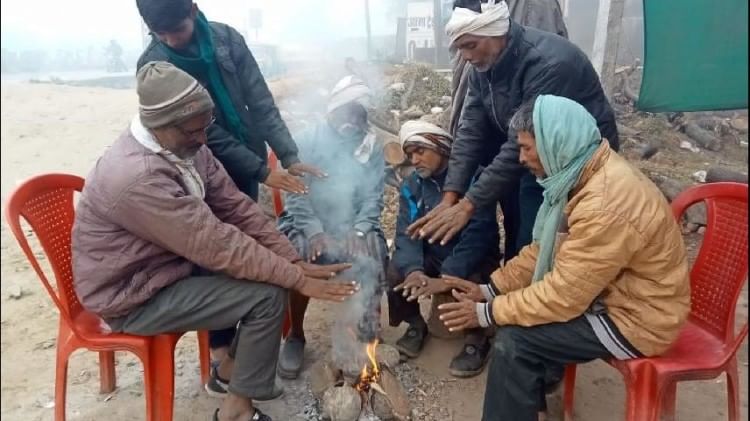 शीतलहर की चपेट में काशी