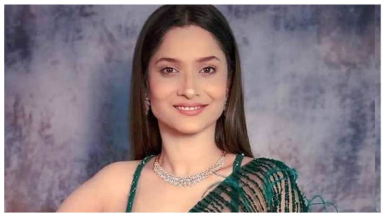 Ankita Lokhande ties Rakhi to her mom just a few days after her father passing away netizens react