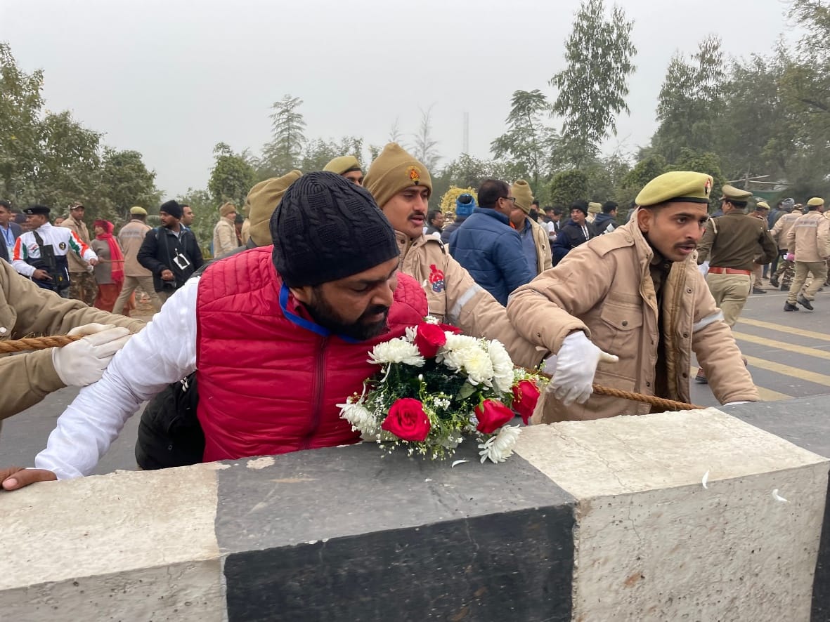 When the security cordon was broken, the police lathicharged