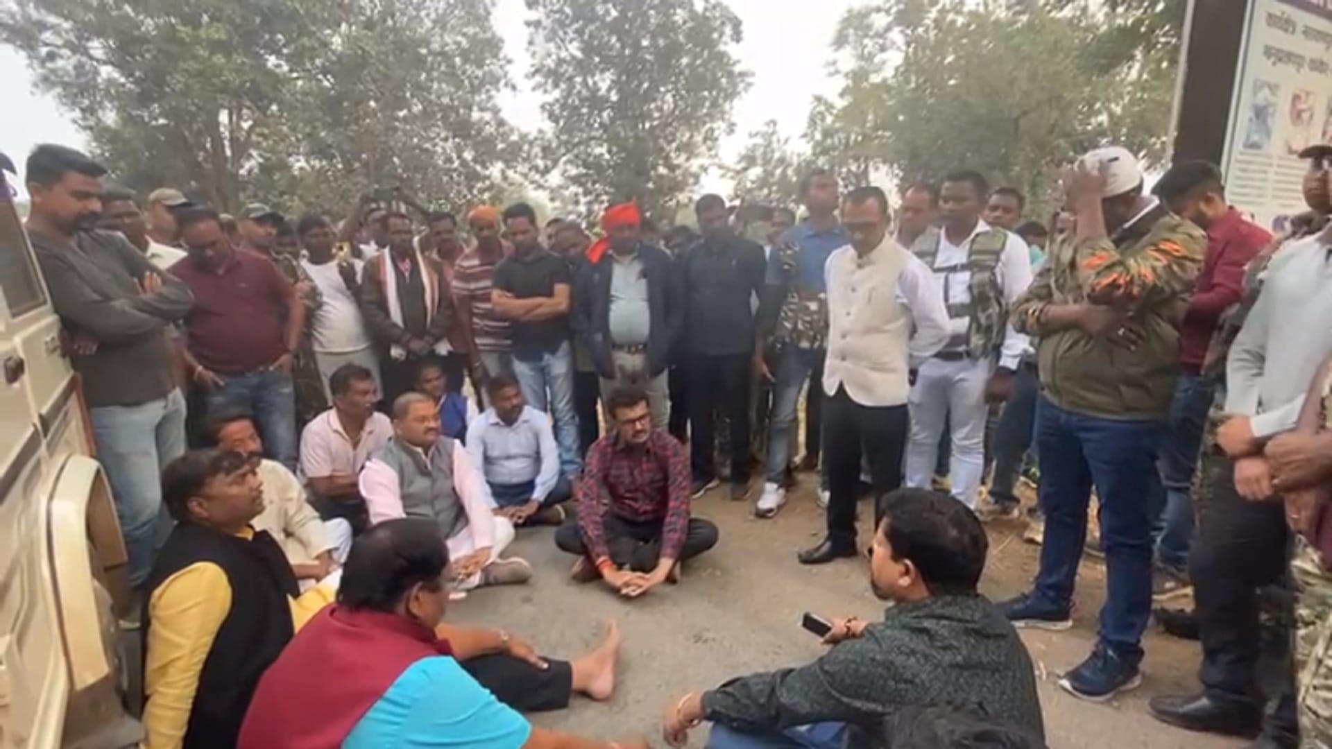 Kedar kashyap Cried Over Arrest Of BJP Workers In Naryanpur