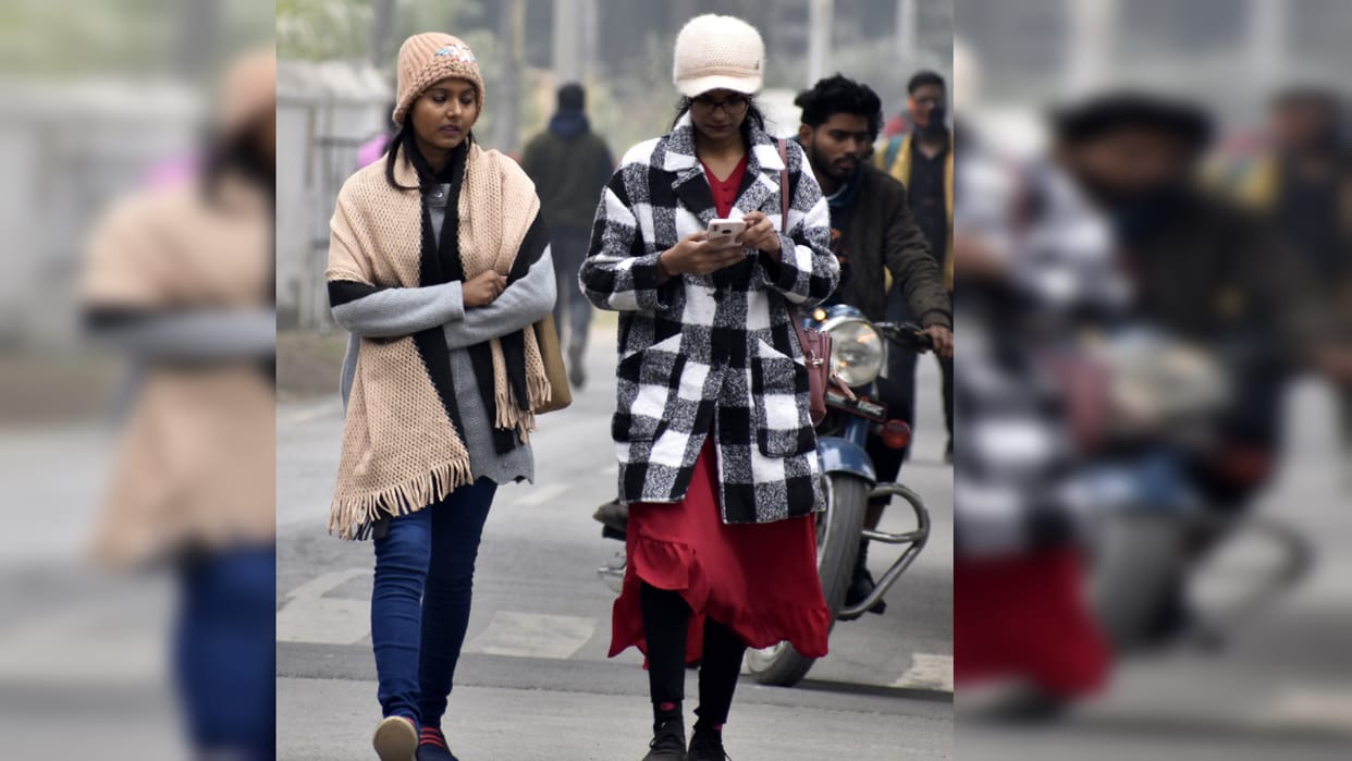 temperature dropped due to the first rain of winter in almora