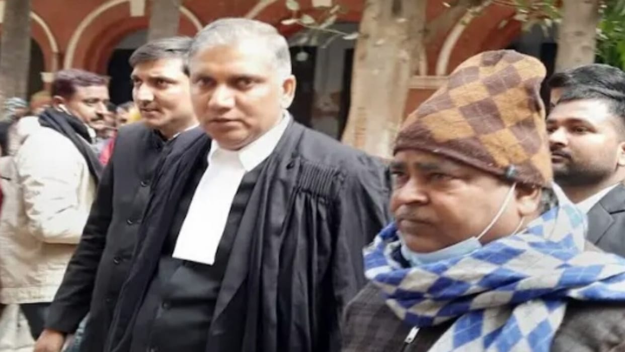 Gayatri Prajapati presented in MP MLA court in Sultanpur.