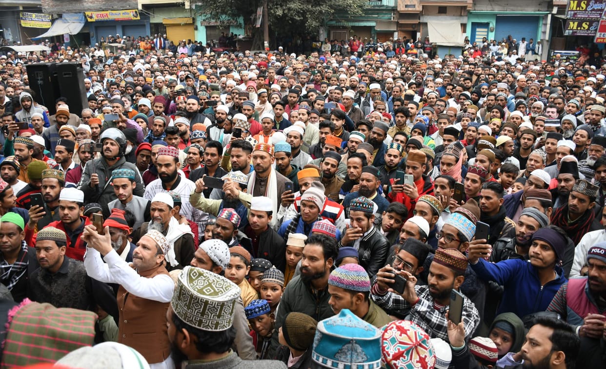 Haldwani railway land encroachment case Banbhulpura township 50 thousand people will be homeless Uttarakhand