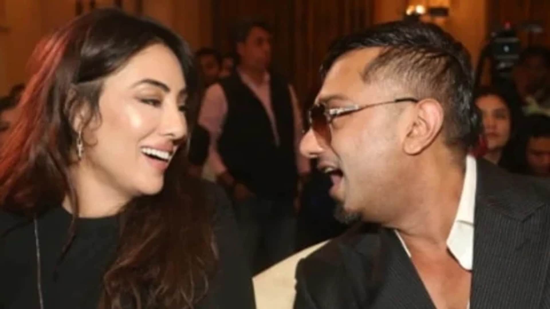 Honey Singh praised Urfi Javed singer says girls of our country should learn from uorfi javed