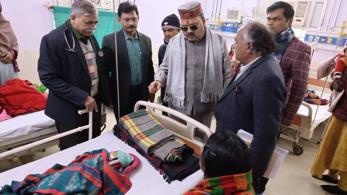 Child Rights Protection Commission's chairman gave instructions for cleanliness in the district hospital