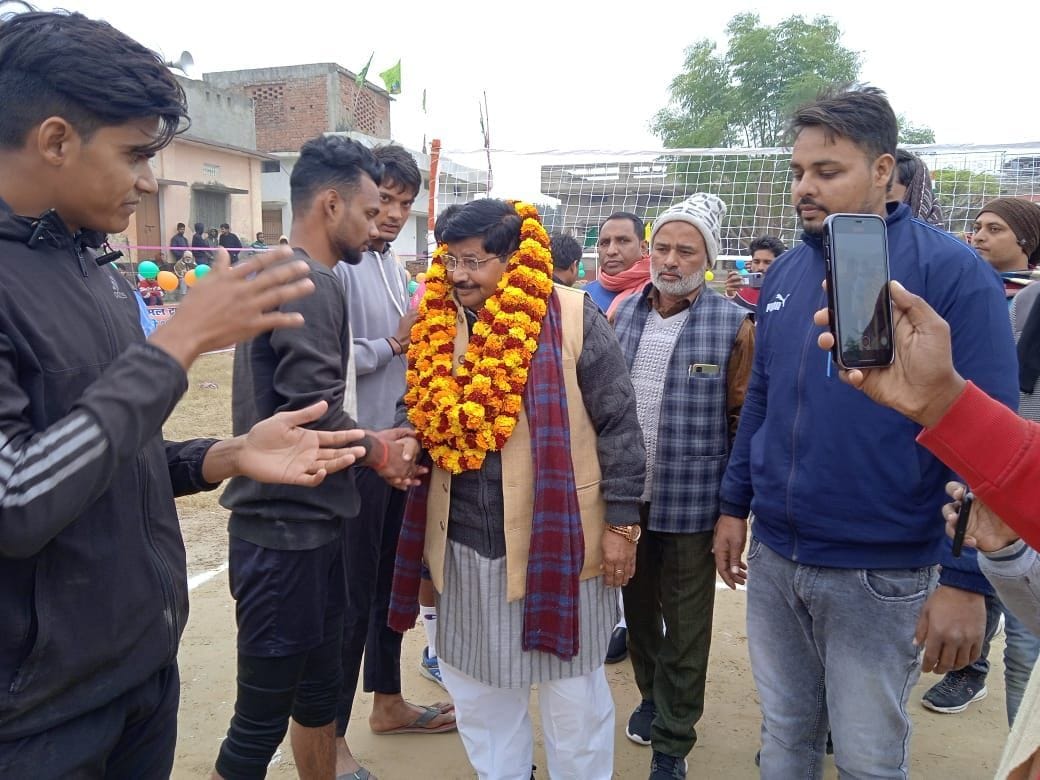 Patna defeated Ballia in volleyball competition