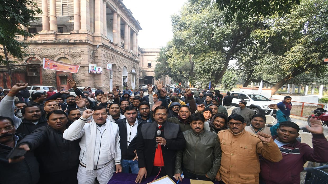 Work boycott from today in protest against shifting of Directorate of Higher Education