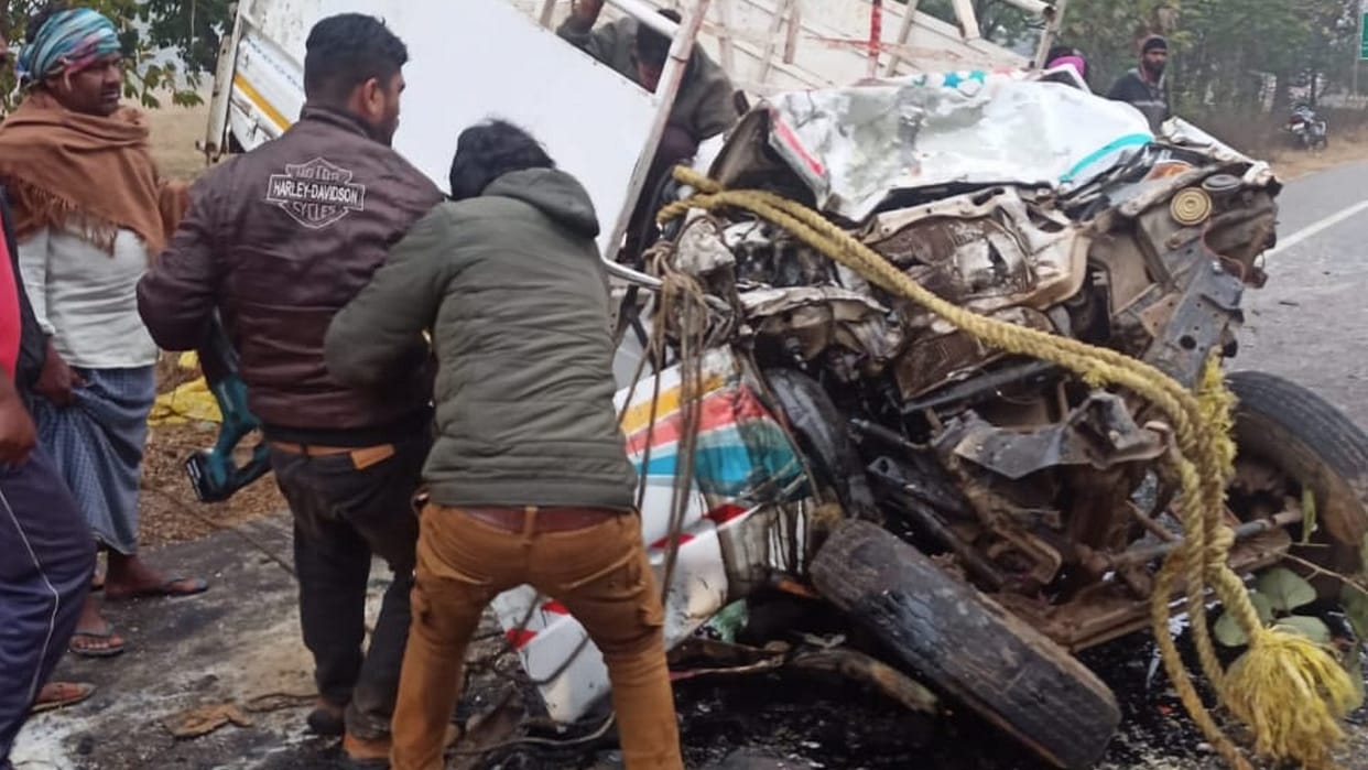 driver killed, one injured in truck and pickup collision in kanker