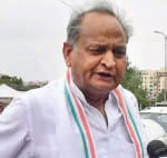सीएम गहलोत ने कहा मेरा बस चले तो रेपिस्ट-गैंगस्टर के बाल कटवाकर पब्लिक परेड करवाऊं।