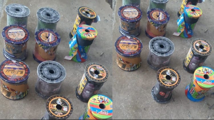 मंदसौर शहर में प्रतिबंध के बावजूद चाइनीज डोर बिक रही थी।