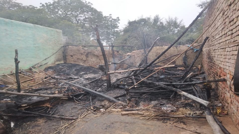 Fire broke out in the hut two animals burnt alive