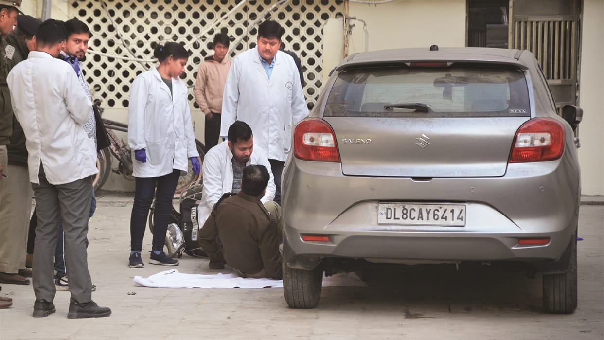 how did Anjali get stuck under the car now delhi police will take help of Maruti engineers