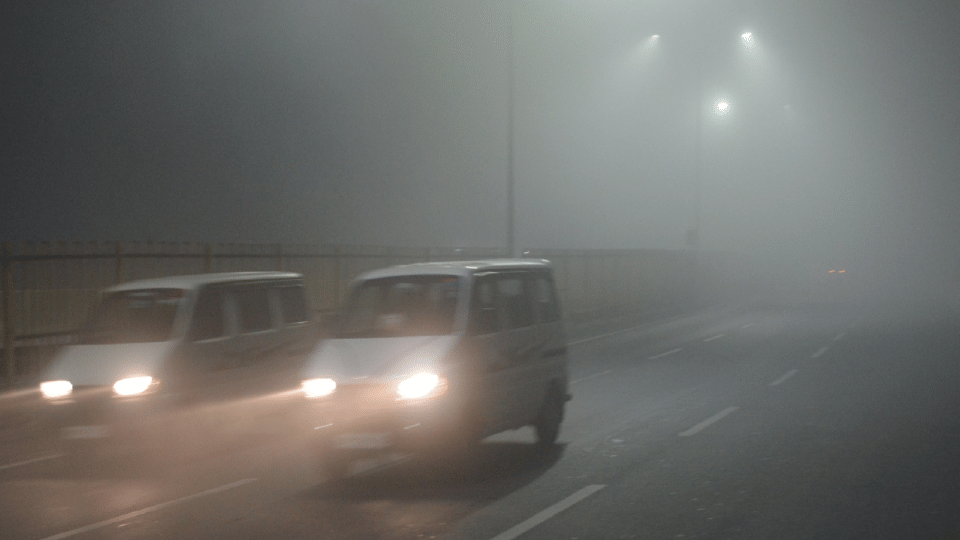 Agra Weather News Night view of Taj Mahal not possible due to fog