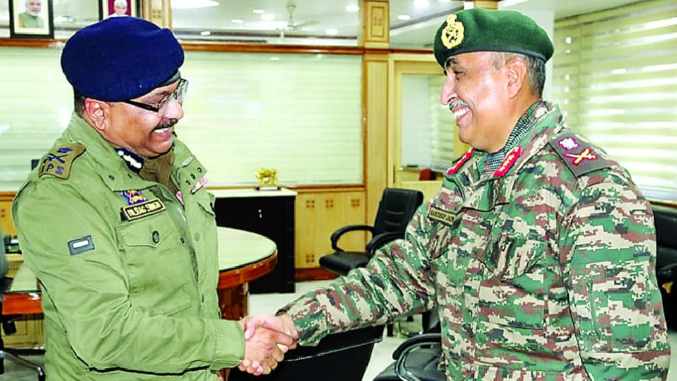 Jammu Kashmir: Operation against terrorists will intensify after Dhangri attack, DGP and GOC chalk out strateg