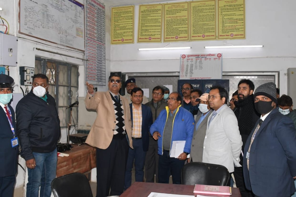 balrampur,Train,gonda,electeic