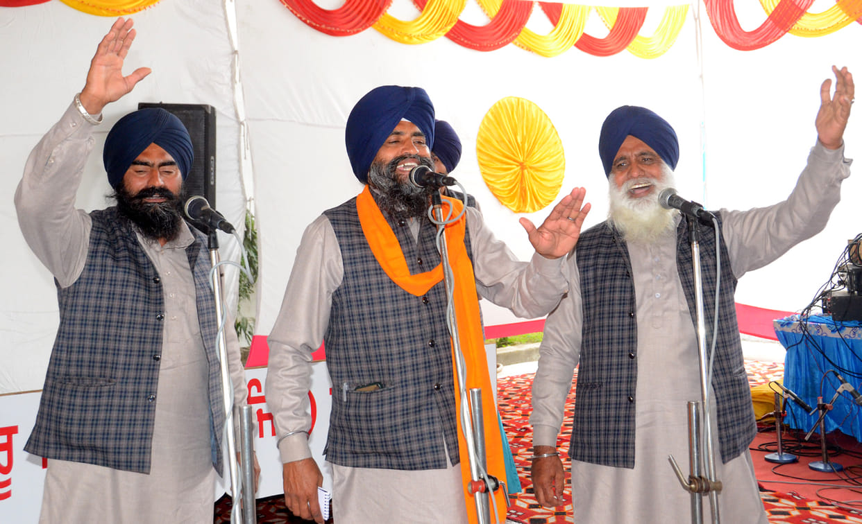 Prakash Parv of Guru Gobind Singh celebrated with pomp