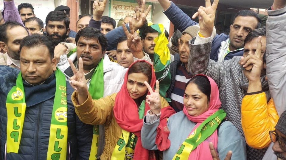 Jind: JJP-backed Manisha Devi becomes Zilla Parishad chairperson by one vote