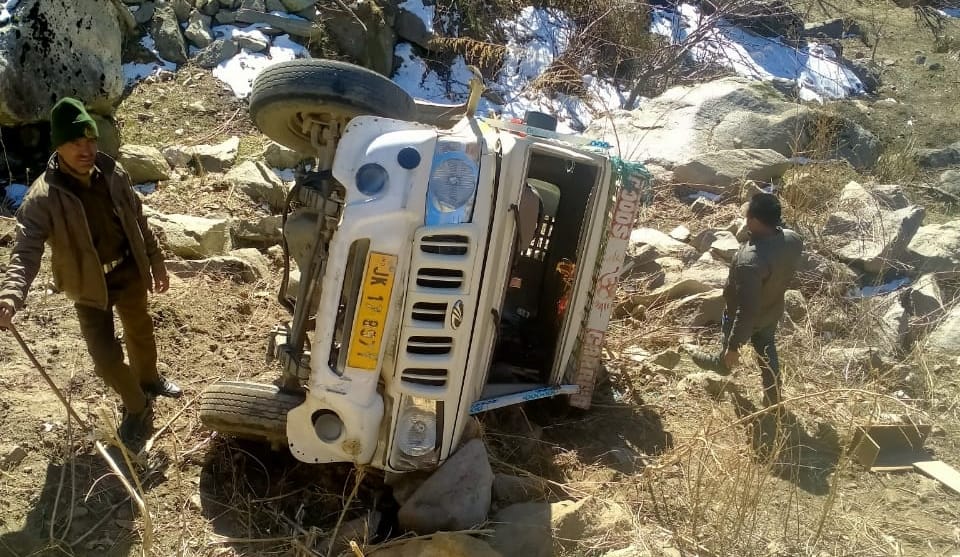 Kishtwar Accident: Vehicle fell into a gorge in Padar five people injured referred to GMC Doda