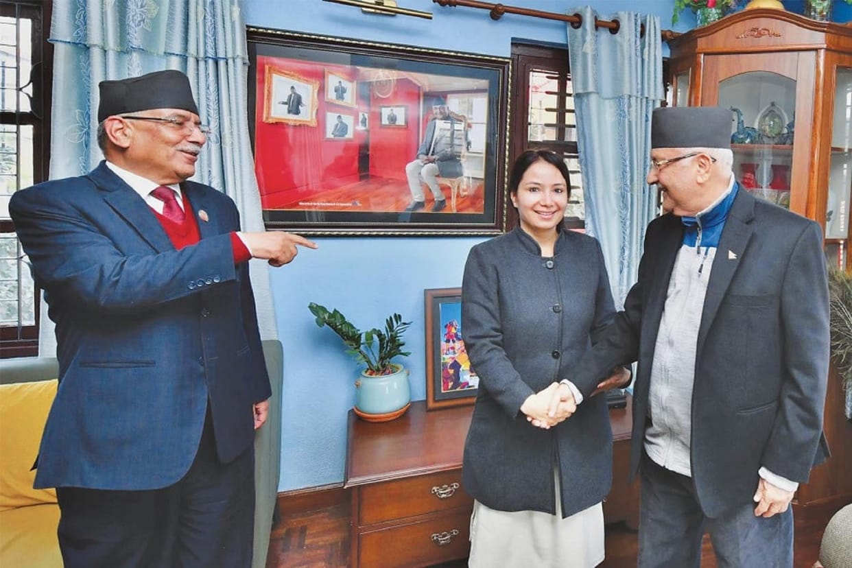 Nepal Politics: Pushpa Kamal Dahal is now promoting his daughter Ganga in politics
