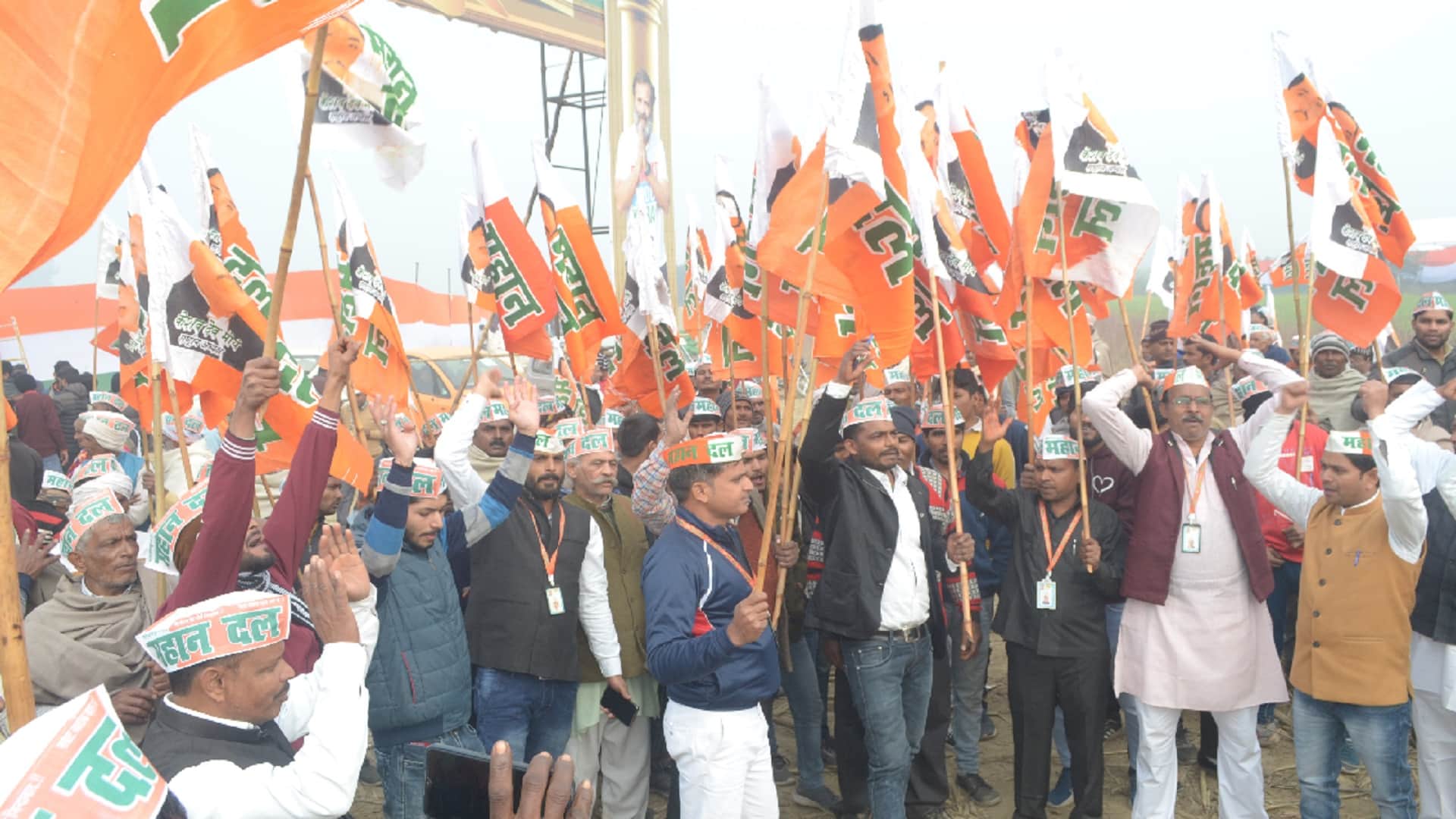 Azim Mansoori also reached the Bharat Jodo Yatra of Congress and Rahul Gandhi met many people in Shamli