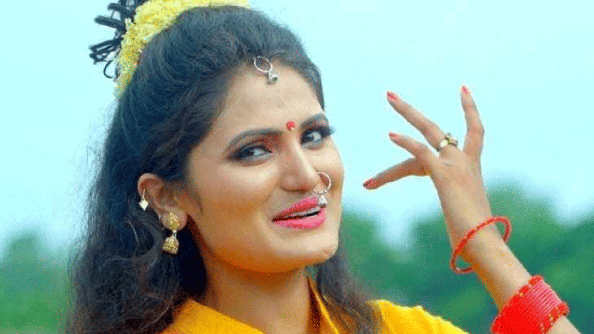 Bhojpuri best female singers songs sharda sinha shilpi raj malini awasthi antara singh priyanka indu sonali