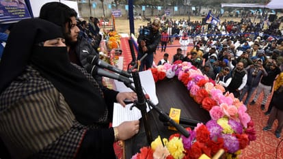 Mafia Atiq Ahmad wife Shaista Parveen Join BSP News In Hindi
