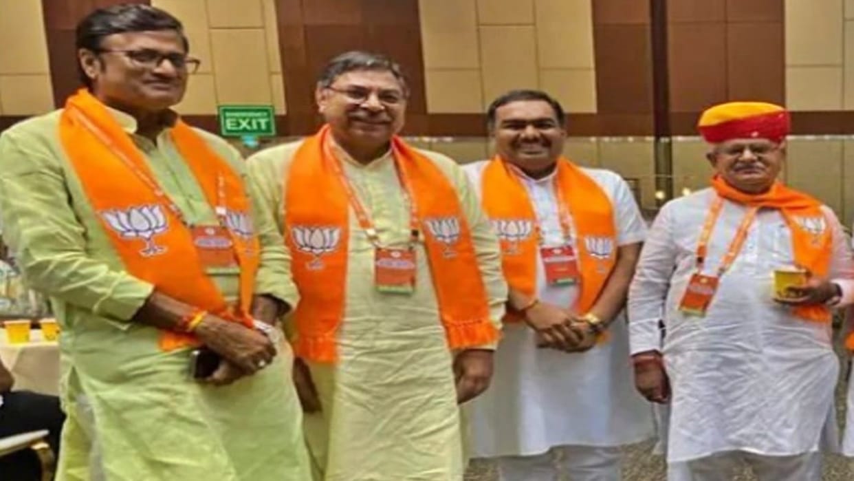 Politics Poonia will hold public meeting in Dungarpur today know about visits of BJP MP and MLA