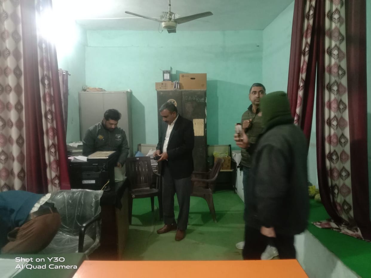 Chief Minister's flying squad raided, found an employee absent