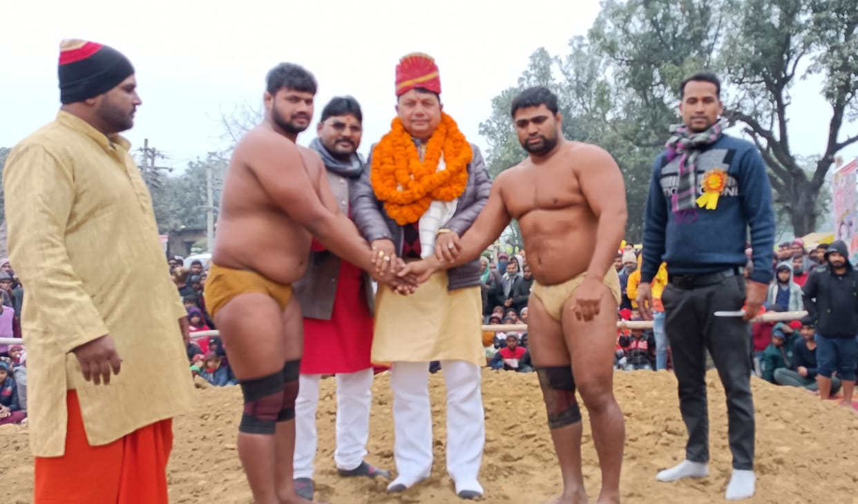 Hariom showed the sky to Shamsher with black war