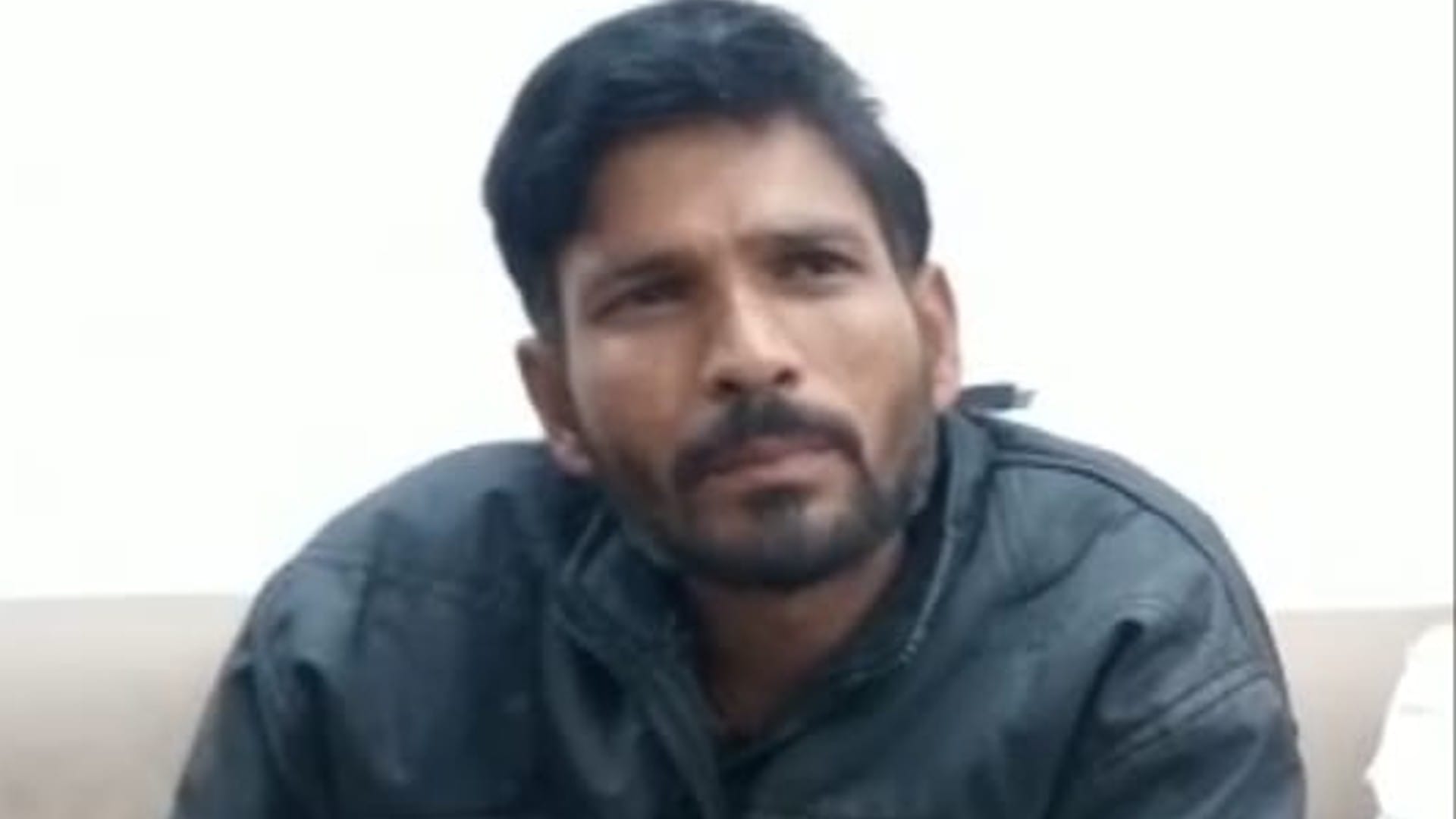 MP News: Big allegation on pro-Scindia minister Govind Singh Rajput, farmer's land grabbed, owner missing for