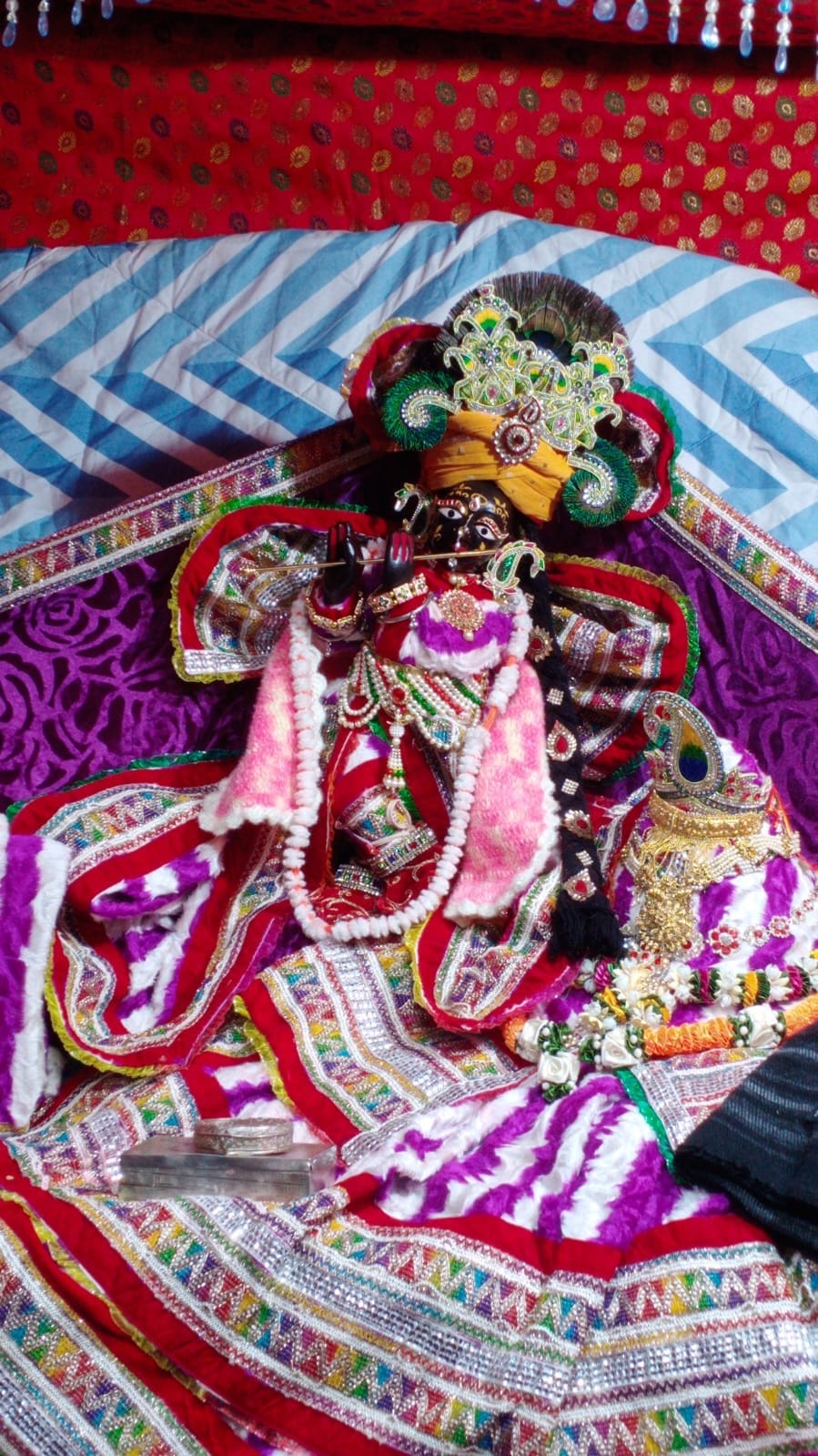 Khichdi festival at Shri Radha Vallabh Navarangi Lal Temple